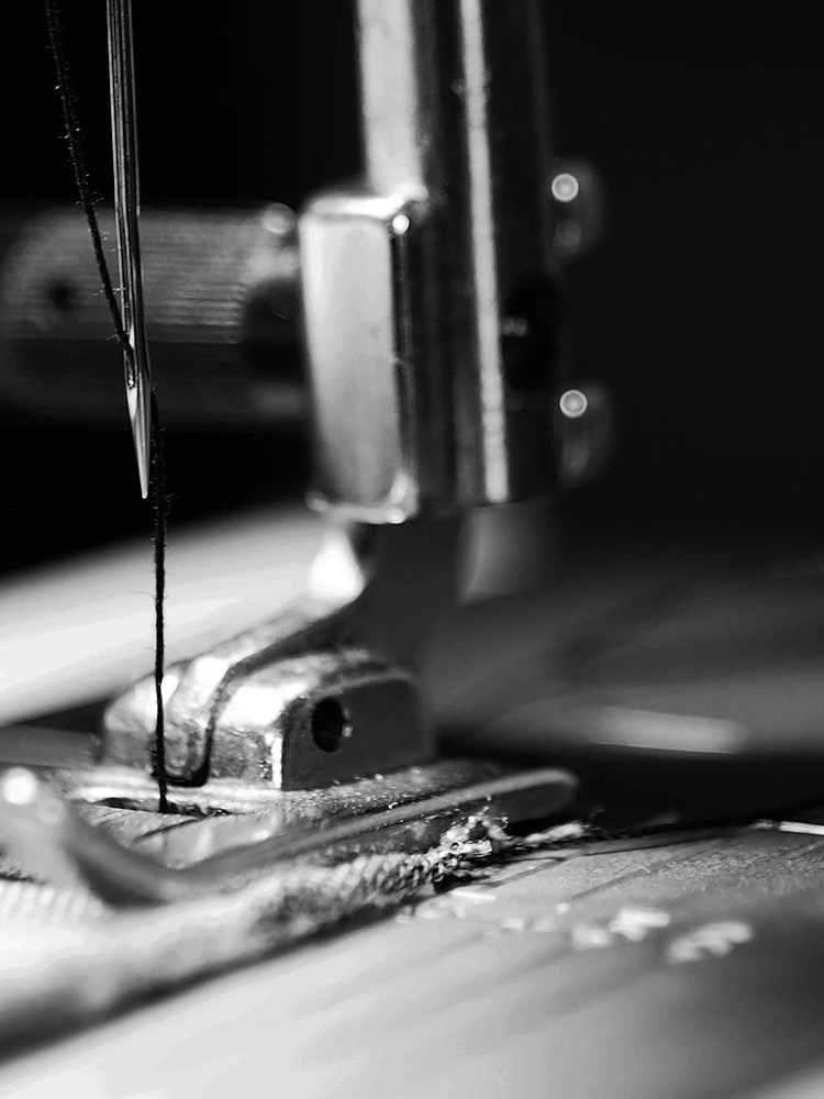 以质量求生存，以信誉求发展